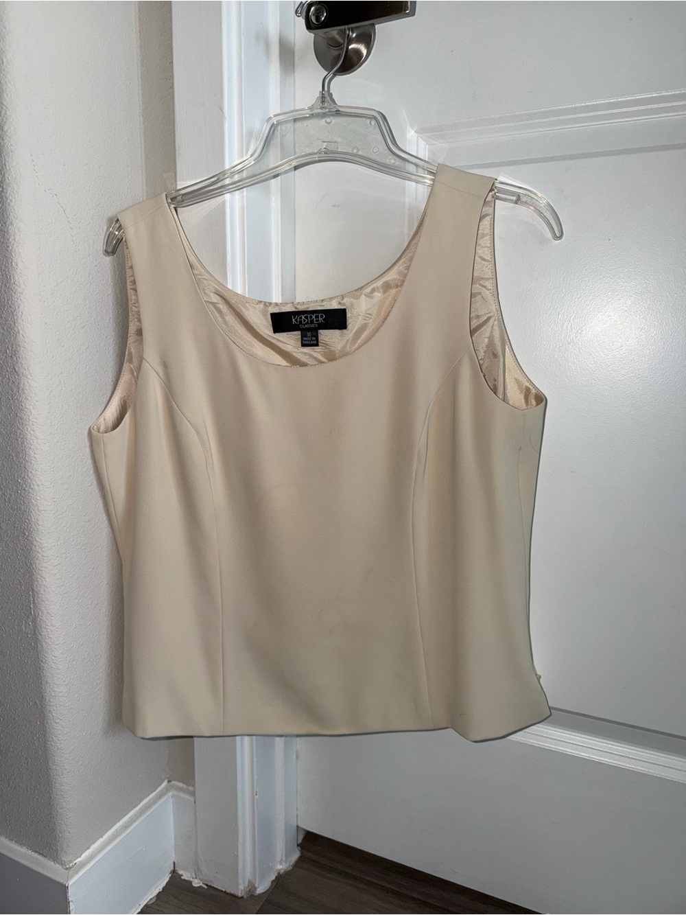 Kasper Cream Sleeveless Shell Top